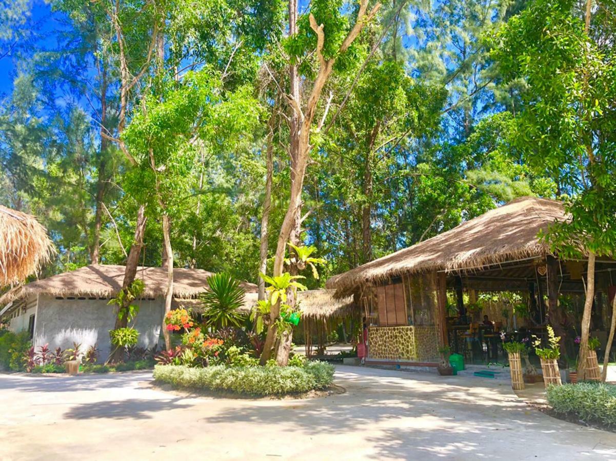 Hotel Cicada Lanta Ko Lanta Exterior foto